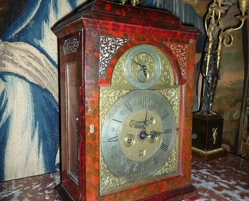 Engelse Queen Anne bracket clock uit ca. 1710 gemaakt door Robert Bockett, Londen